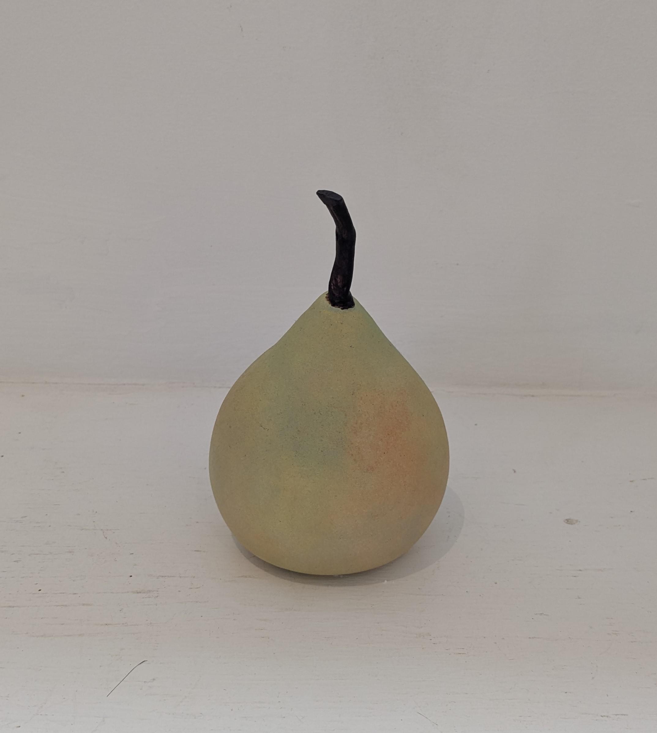 Pear (051)